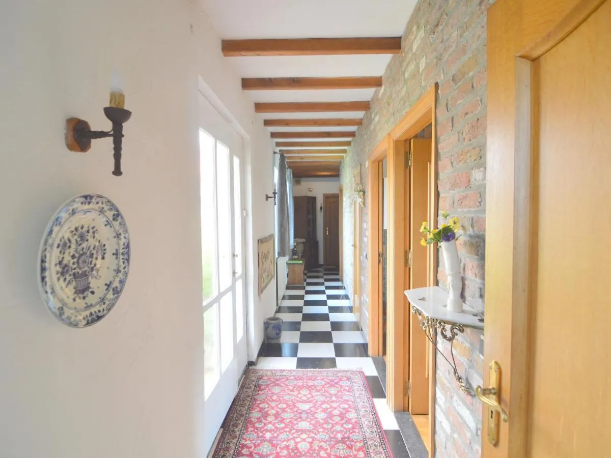 Dreamy Holiday Home In Sweikhuizen