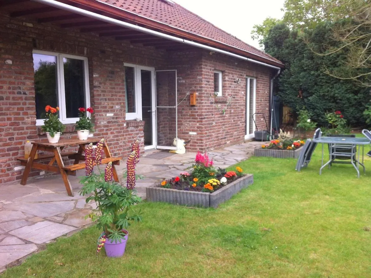 Dreamy Holiday Home In Sweikhuizen