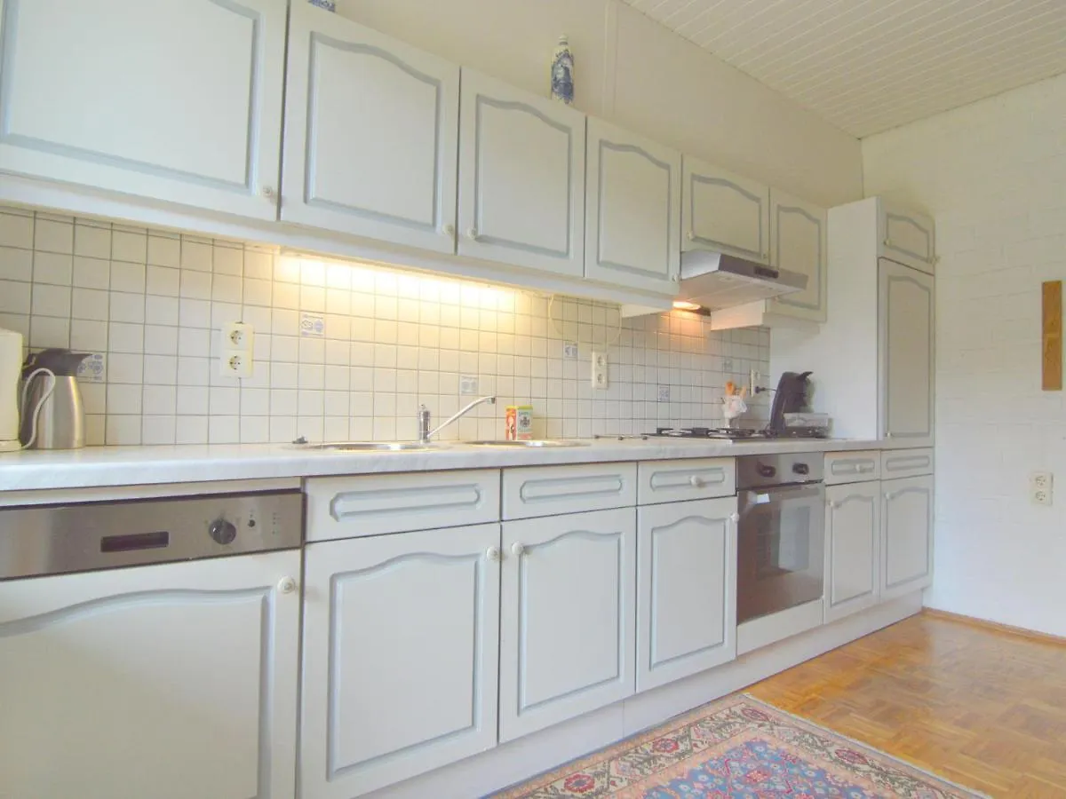 Dreamy Holiday Home In Sweikhuizen