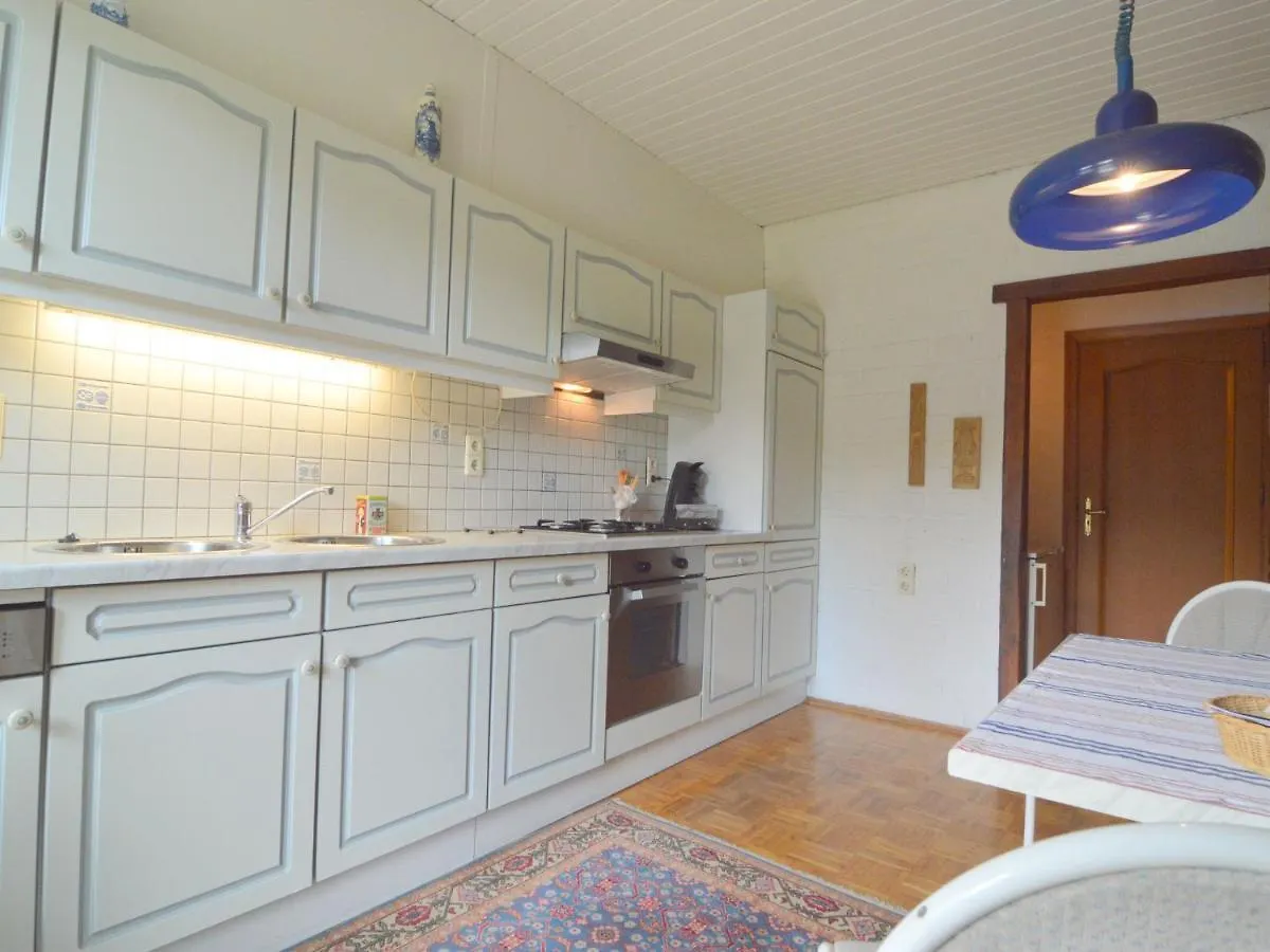 Dreamy Holiday Home In Sweikhuizen